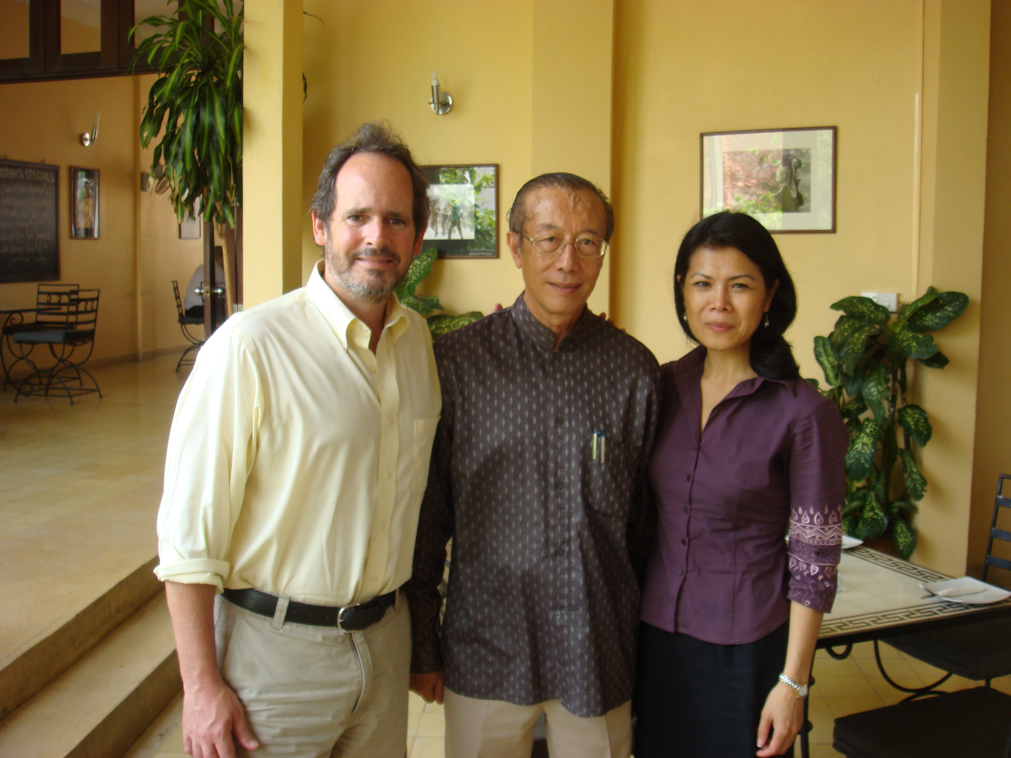 Theary Seng, John Heffernan, Son Soubert at the FCCC 22 April 2010
