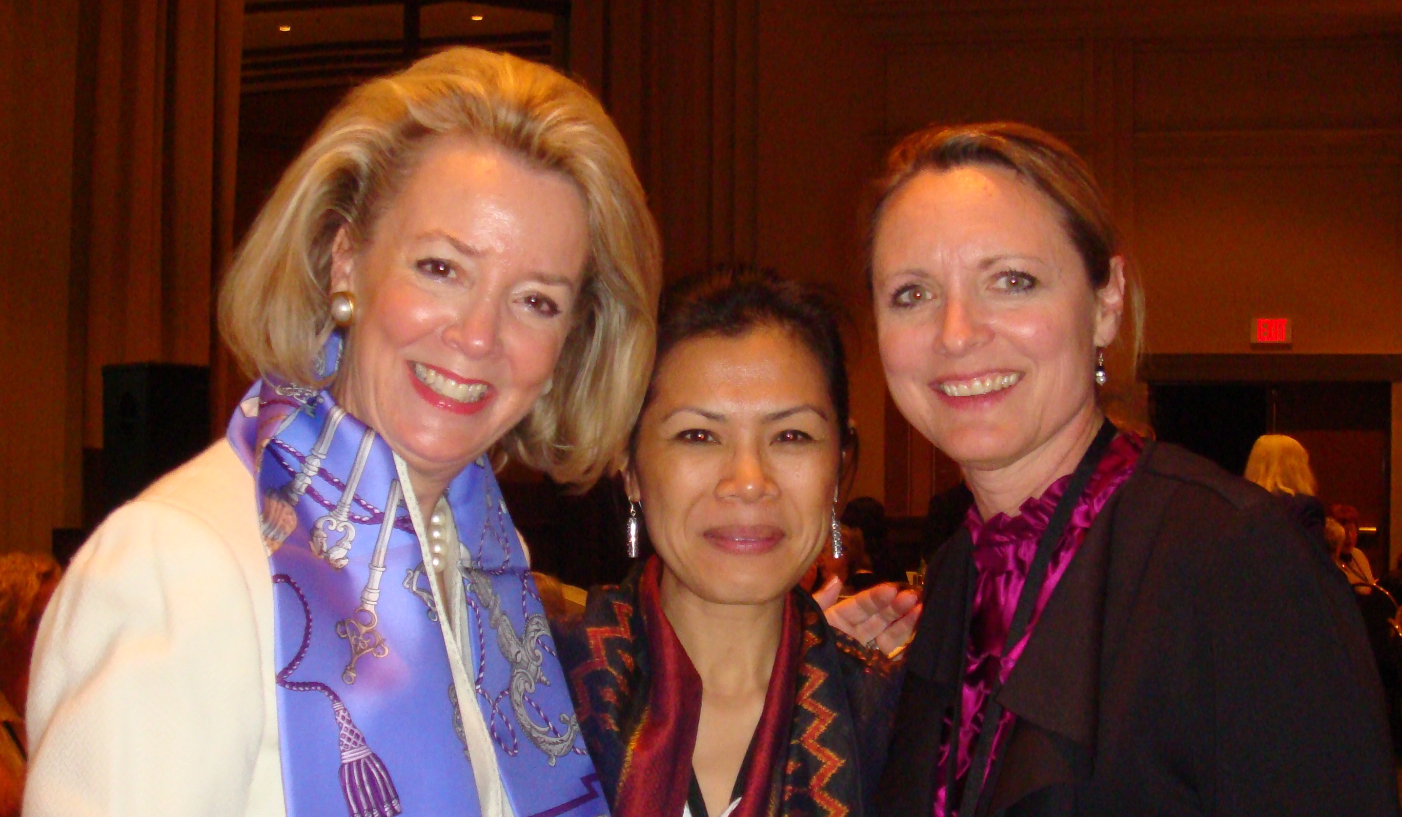 Theary Seng with World Vision board member/donor Deborah Small Harris and Women of Vision director Cynthia Breilh (Sheraton Premiere Hotel, 9 March 2010)