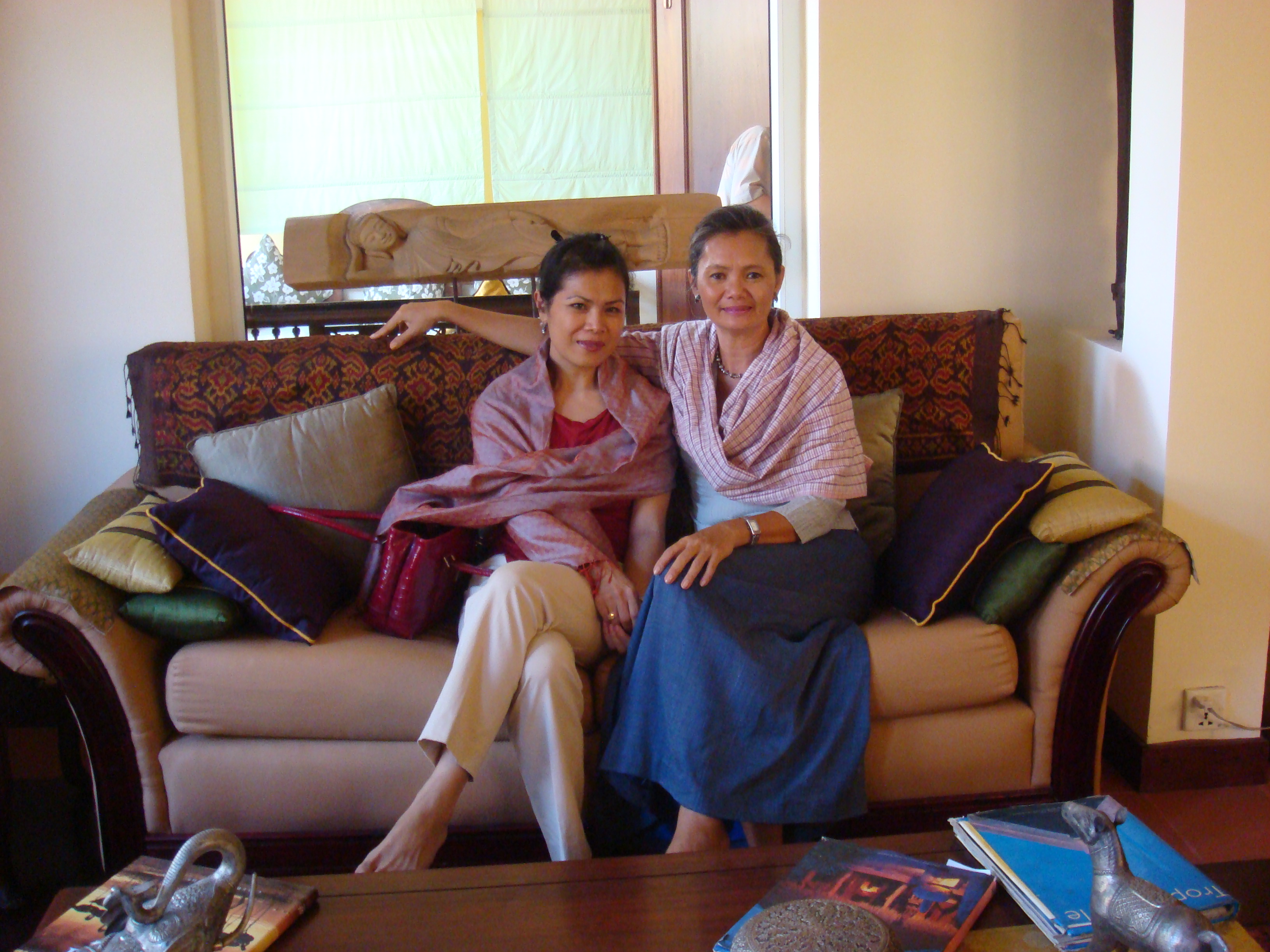 Theary Seng with Mu Sochua in her elegant home, all wrapped up in signature Khmer silk kramas (7 July 2010)