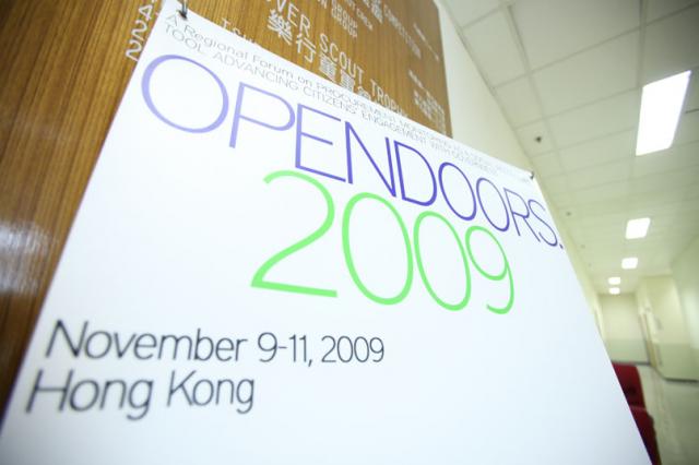 ANSA-EAP Open Door in Hong Kong Theary Seng speaking (November 2009)