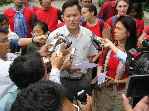 Theary Seng (pictured with ADHOC Ny Chakrya) organizing a Peace Vigil for Burma (Press Conference in front of Burmese Embassy in Phnom Penh, Sept. 2007)