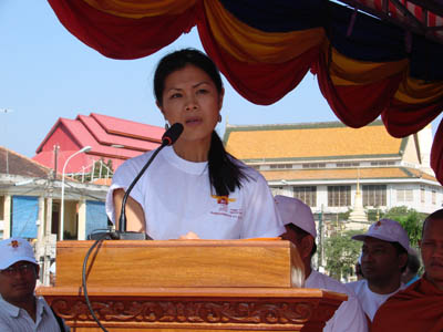 Theary Seng speaking at International Human Rights Day, Dec. 2008