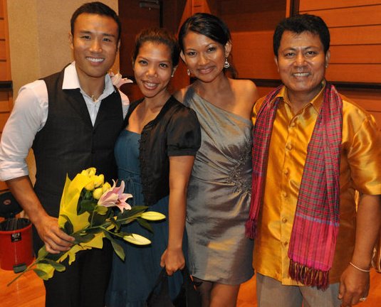 Master musician Eang Sithul with Amara, Marc de la Cruz, Vuth Chanmoly, 2010
