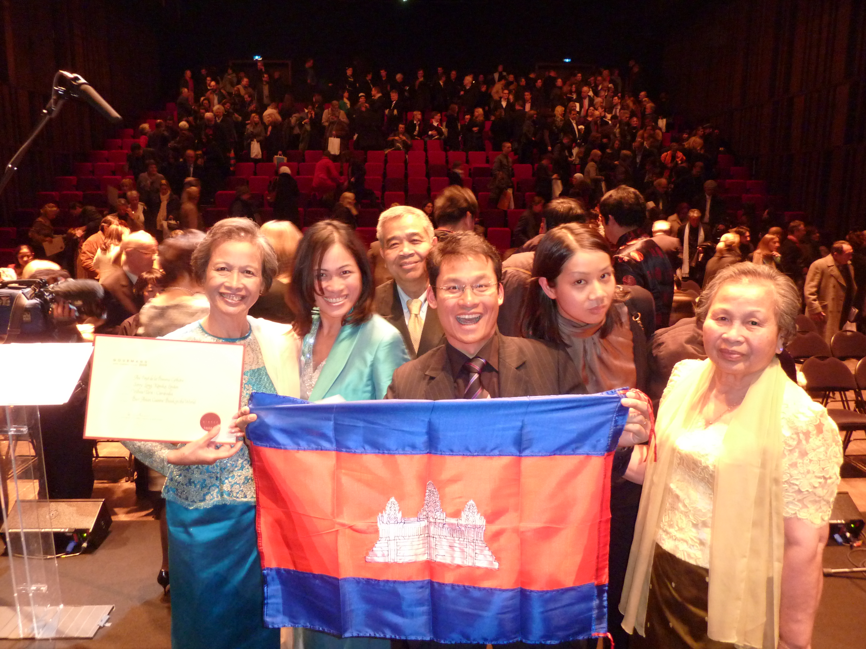 Long Botta family awarded for cookbook, 2010