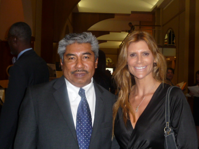 Abel Hernandez, Pam O'Brien (NYC, 17 Nov. 2010)