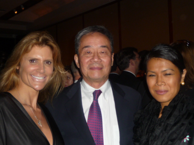 Pam O'Brien, Harry Wu, Theary Seng at RFK Gala (NYC, 17 Nov. 2010)