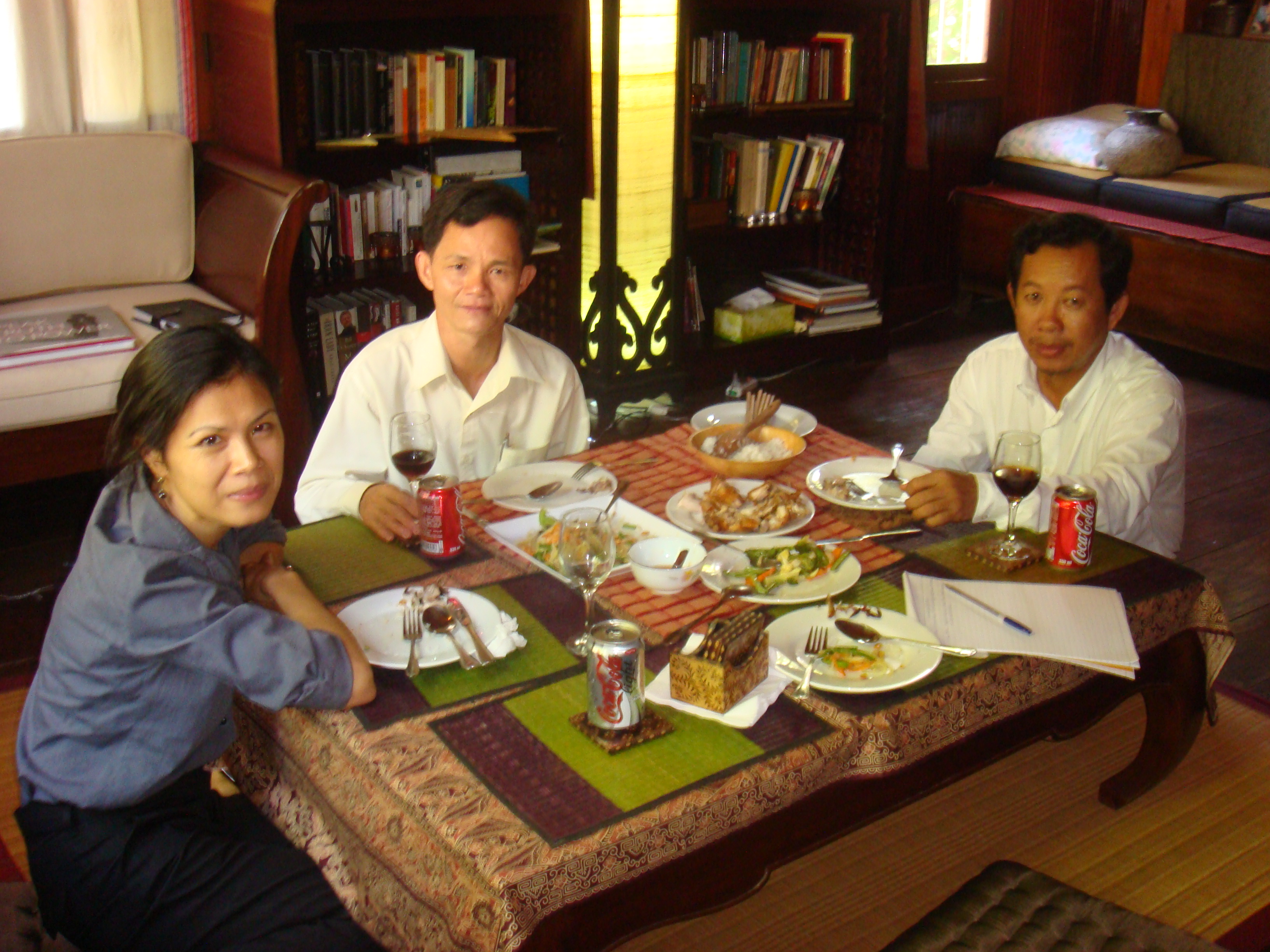 Rong Chhun, Chuong Chou-ngy, Theary Seng (Phnom Penh, 16 Dec. 2010)