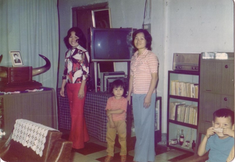 familyauntrymamanlundime_pnh_1973