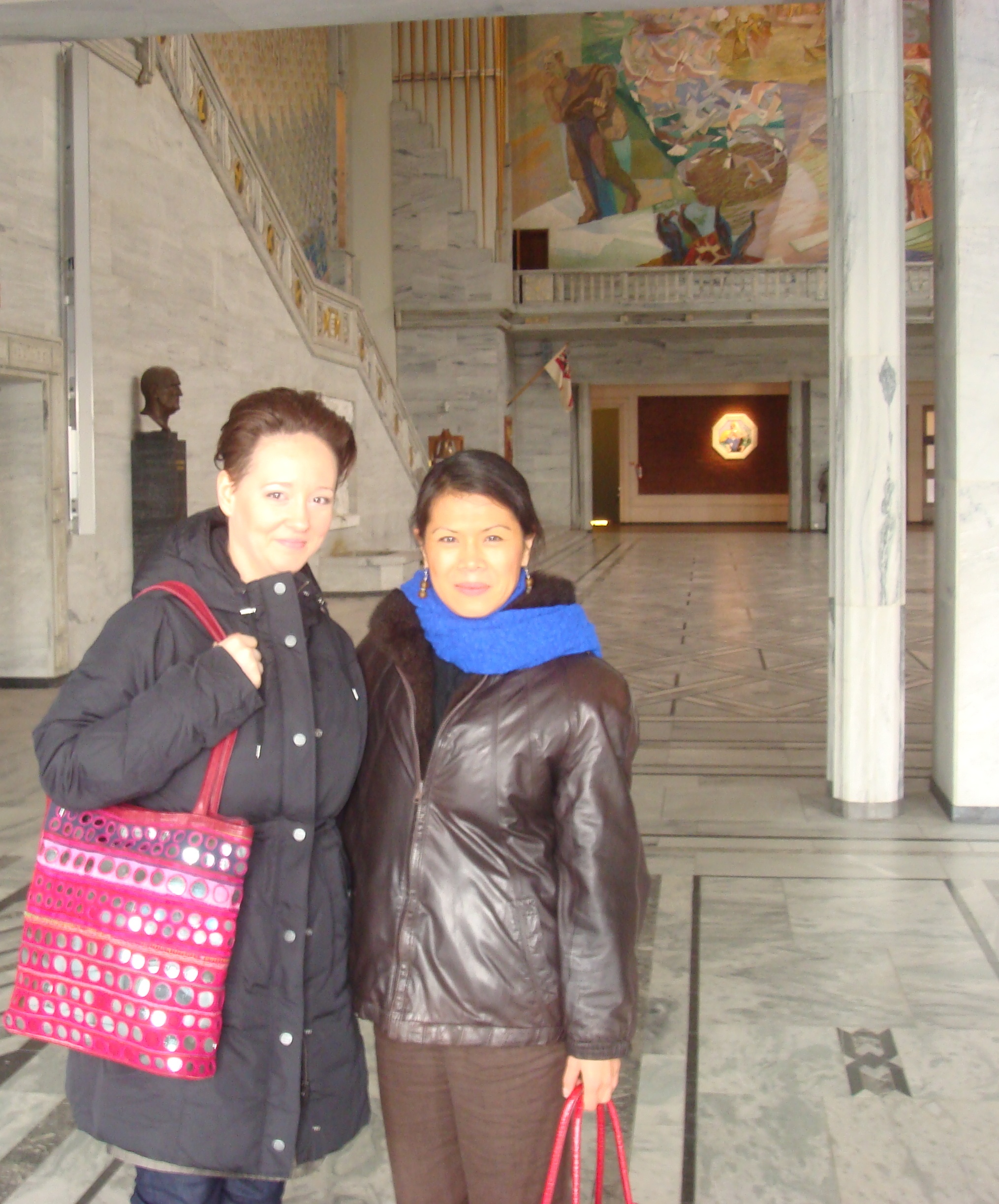 oslocityhallnobelpeaceceremonynatasamunteantheary1feb201
