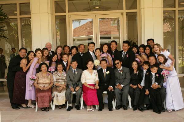 visalweddingfamilyphoto